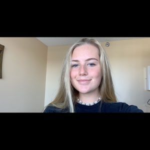 Meet your Posher, Addie